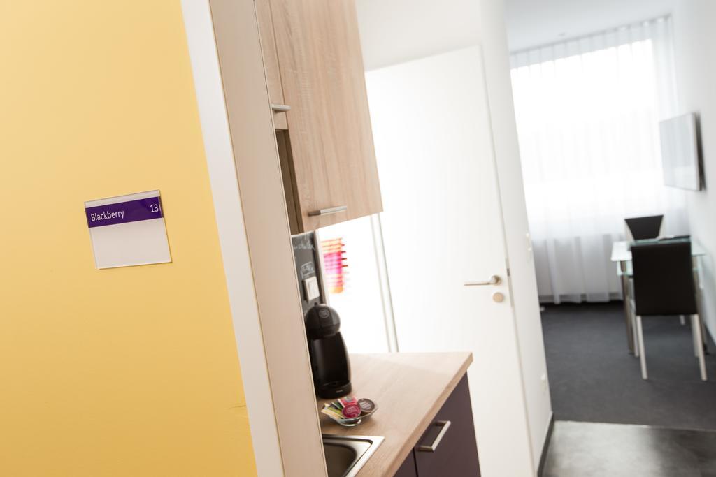 Design Sleepy Cologne Aparthotel ภายนอก รูปภาพ