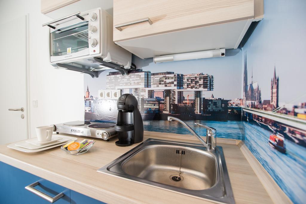 Design Sleepy Cologne Aparthotel ภายนอก รูปภาพ