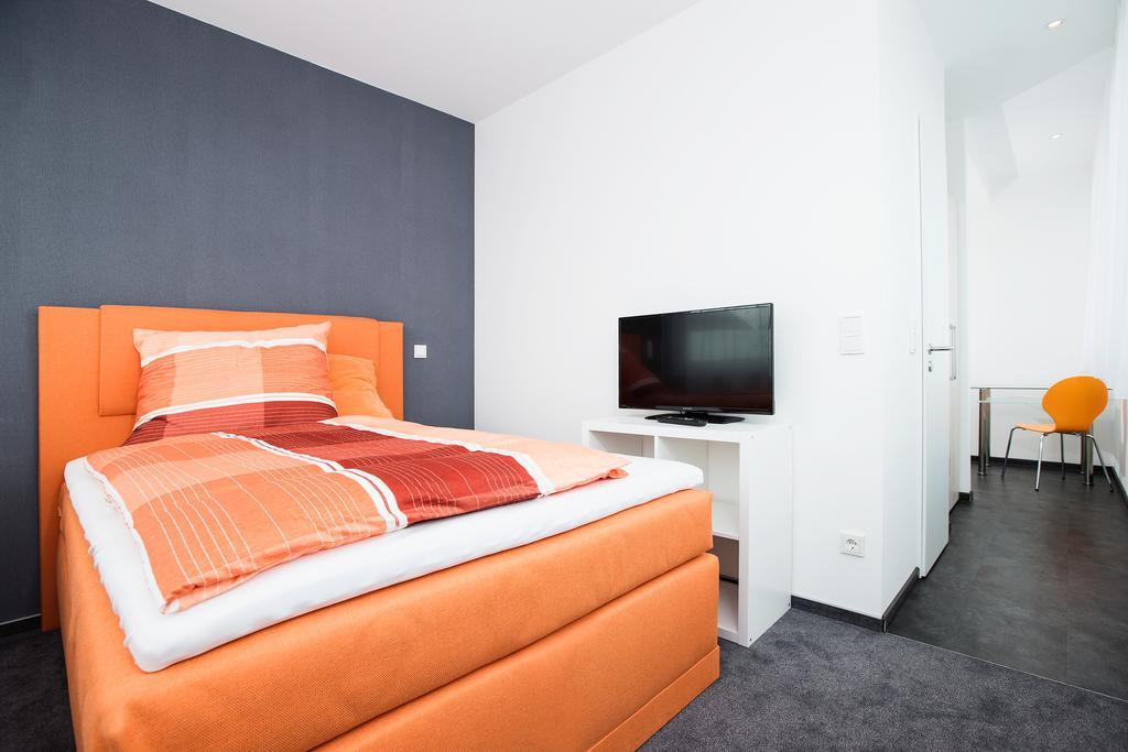 Design Sleepy Cologne Aparthotel ภายนอก รูปภาพ