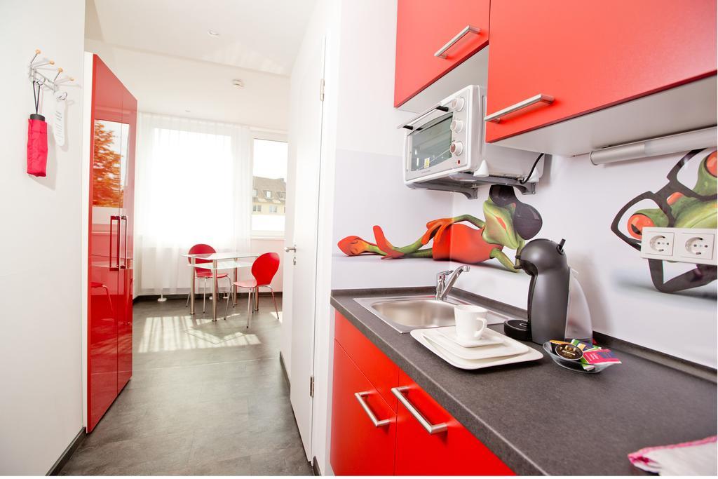 Design Sleepy Cologne Aparthotel ภายนอก รูปภาพ